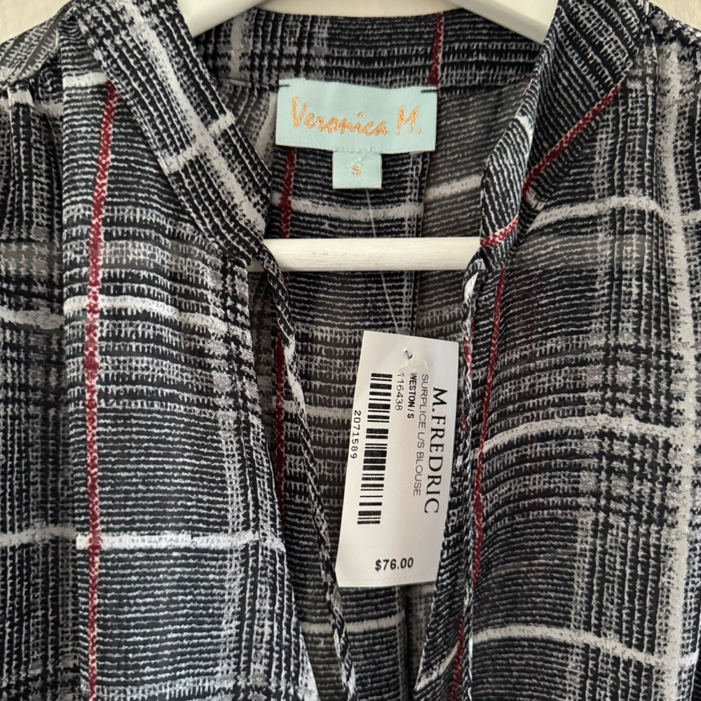 Veronica M Surplice Blouse - Picture 5 of 8